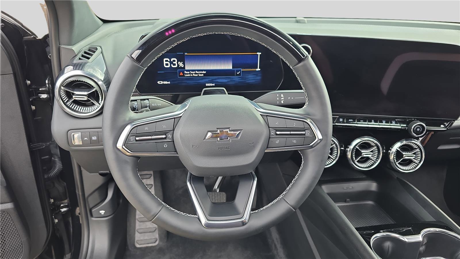 Used 2026 Chevrolet Blazer EV LT w/ Super Cruise Package image 27