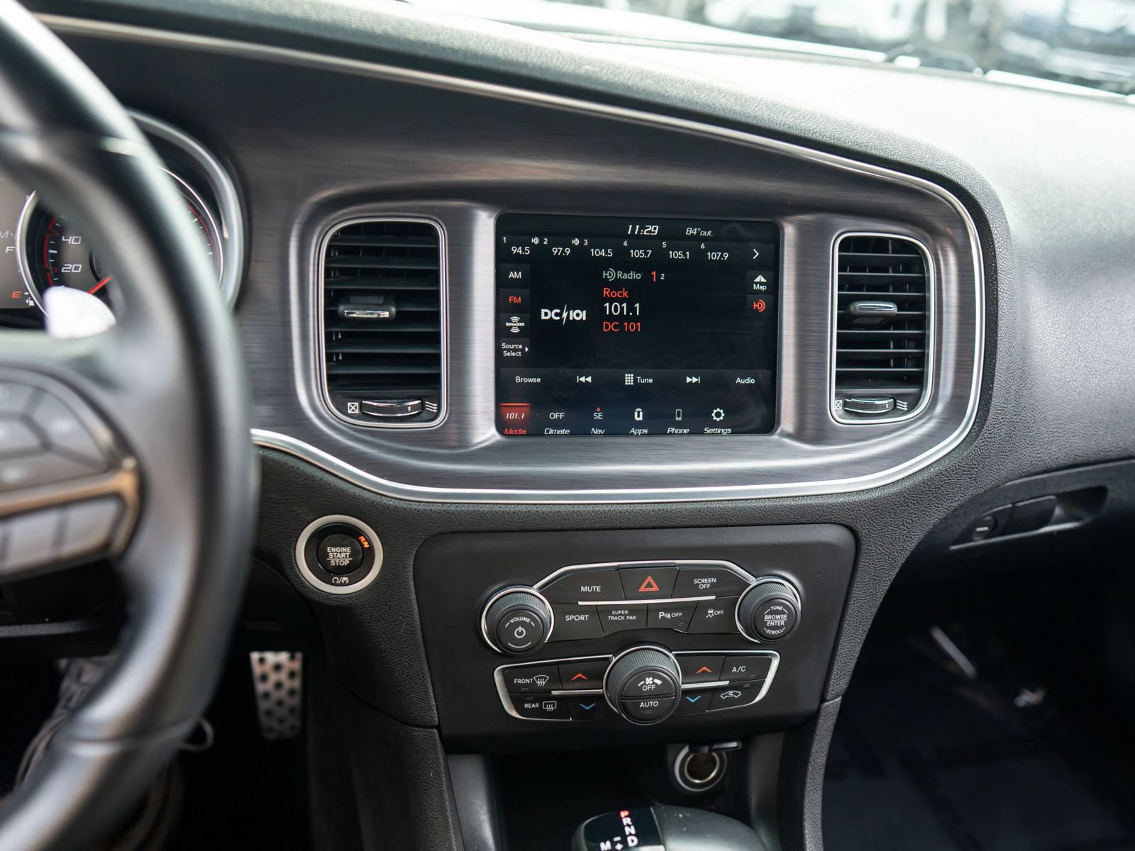 Used 2018 Dodge Charger R/T Scat Pack w/ Driver Confidence Group RWD image 29