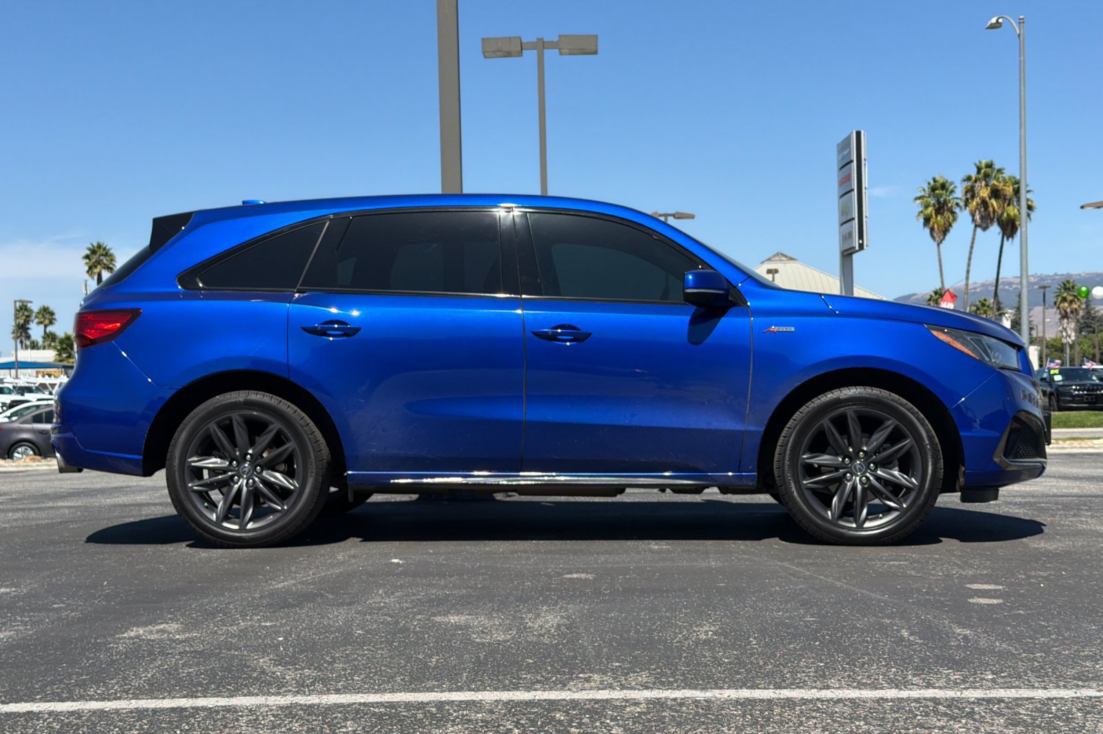 Used 2020 Acura MDX w/ Technology Package AWD/4WD image 3