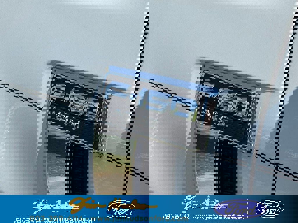 New 2025 Ford F150 Lariat w/ Equipment Group 501A Mid image 5