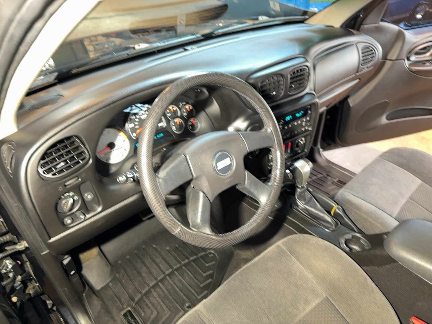 Used 2008 Chevrolet TrailBlazer SS w/ Sun And Sound Package AWD/4WD image 17