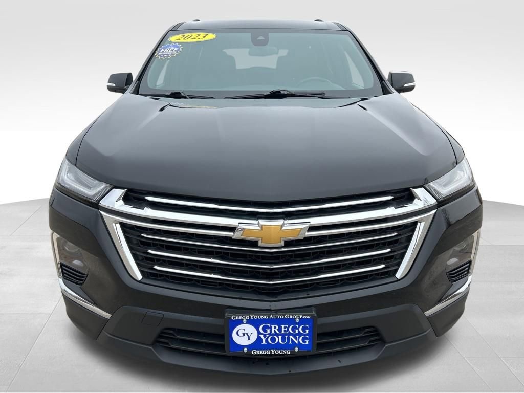 Used 2023 Chevrolet Traverse LT image 11