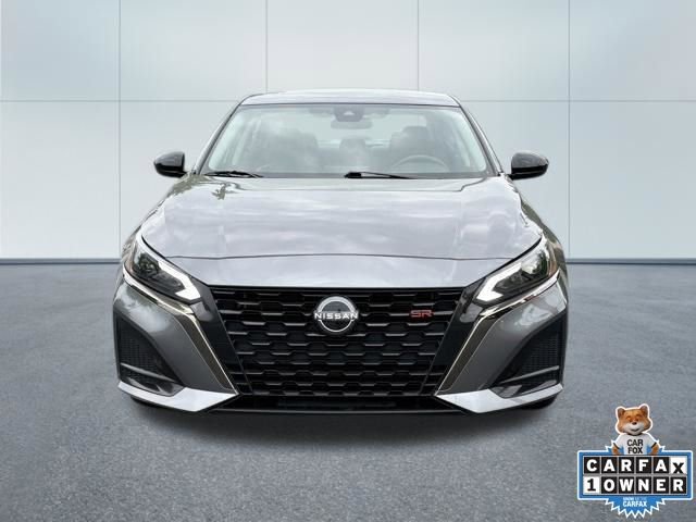 Used 2024 Nissan Altima 2.5 SR FWD image 5