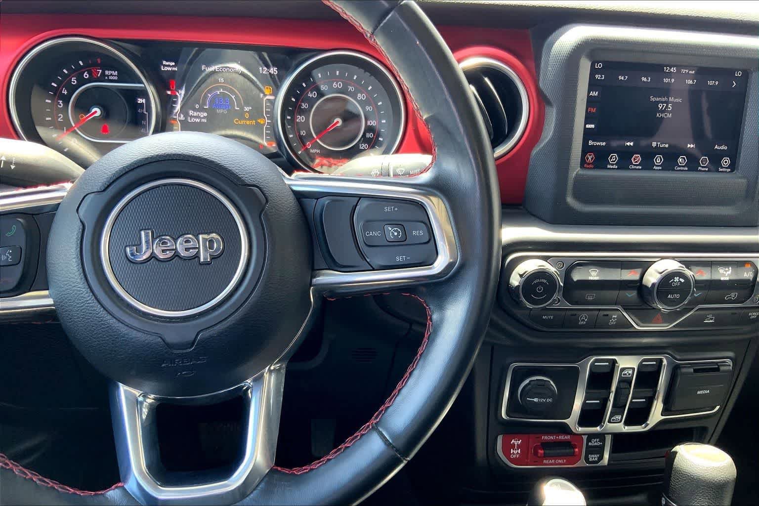 Used 2021 Jeep Gladiator Rubicon AWD/4WD image 25
