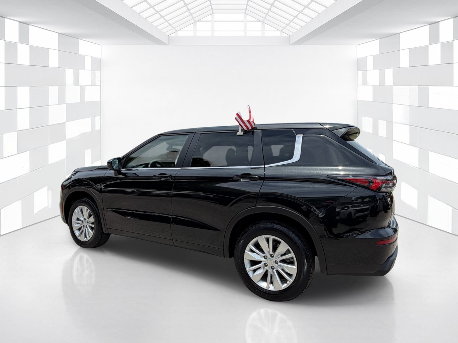 Used 2025 Mitsubishi Outlander ES AWD/4WD image 5
