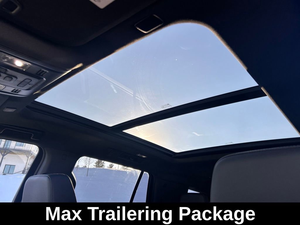 Used 2021 Chevrolet Tahoe LT w/ LT Signature Package image 18