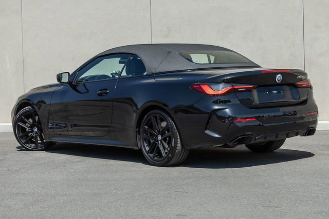 Used 2023 BMW M440i Convertible w/ Premium Package RWD image 3