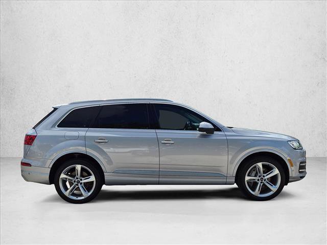 Used 2019 Audi Q7 3.0T Prestige AWD/4WD image 3