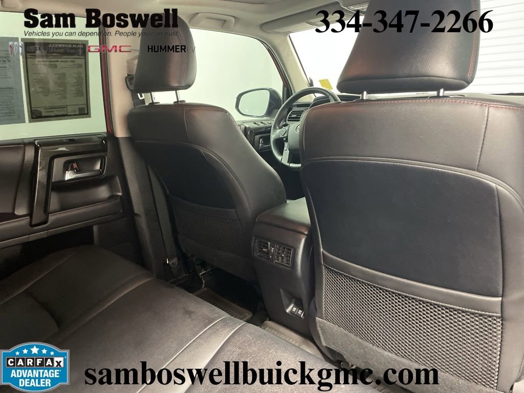 Used 2021 Toyota 4Runner Venture w/ Moonroof Package image 25