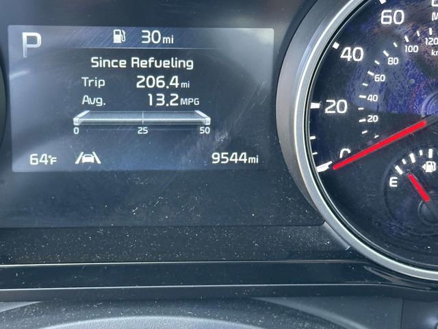 Used 2024 Kia Carnival EX FWD image 29