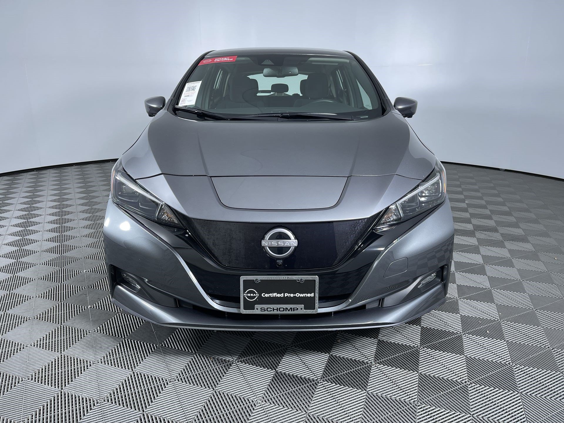 Certified 2025 Nissan Leaf SV Plus FWD image 30