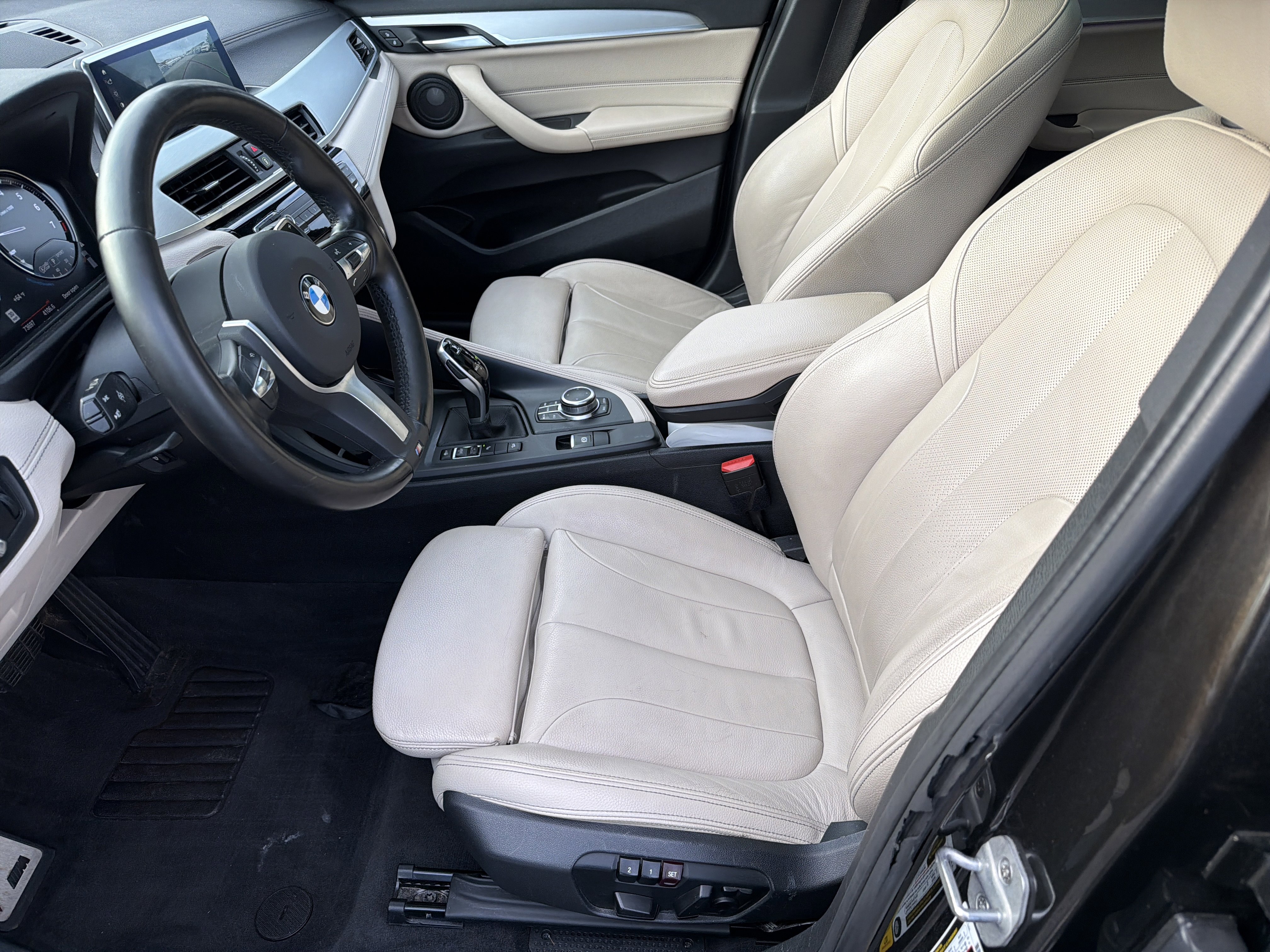 Used 2020 BMW X2 xDrive28i image 7