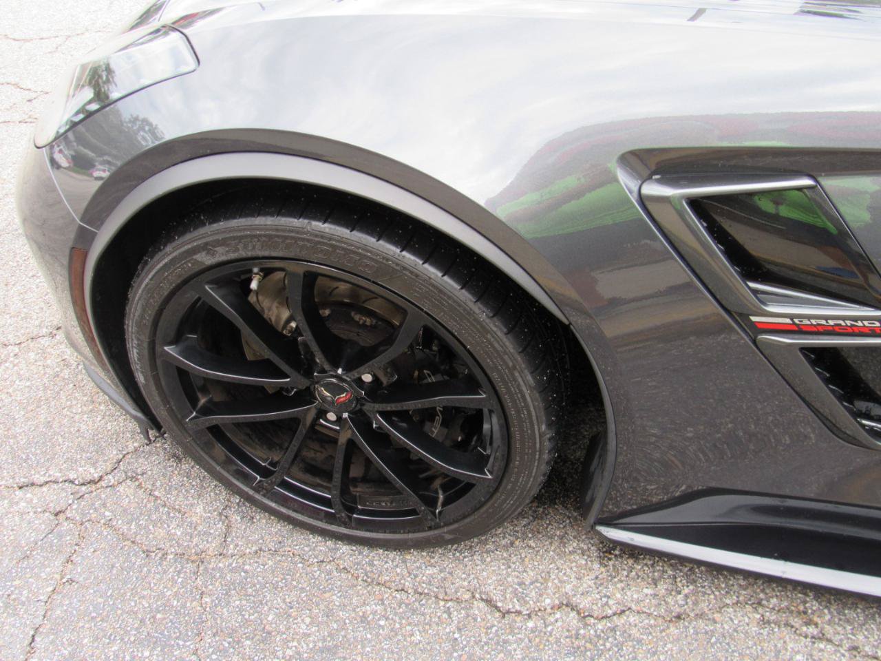 Used 2018 Chevrolet Corvette Grand Sport RWD image 14