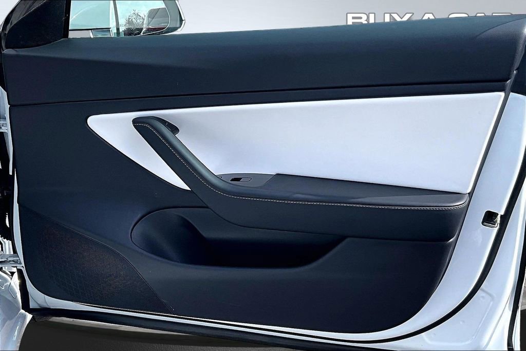 Used 2020 Tesla Model 3 Long Range image 22