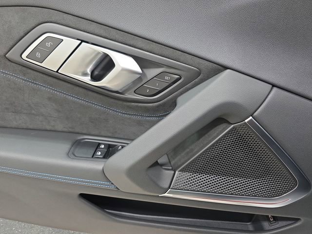 Certified 2022 BMW Z4 sDrive30i w/ Dynamic Handling Package image 23