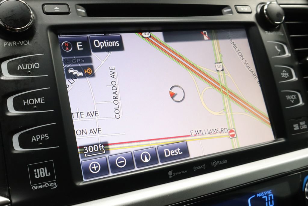 Used 2019 Toyota Highlander Limited AWD/4WD image 3