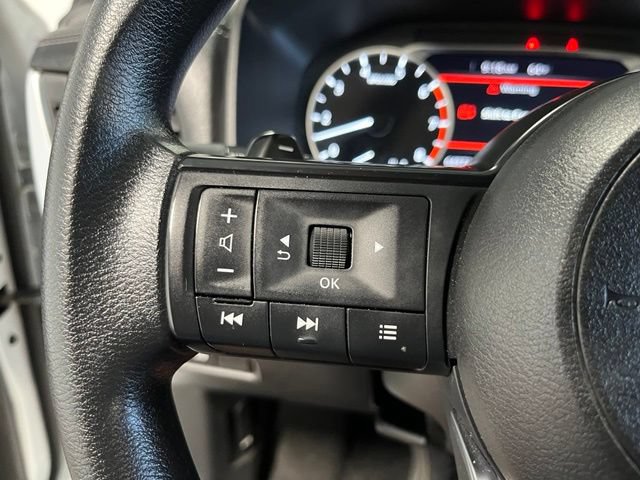 Used 2024 Nissan Rogue SV AWD/4WD image 25