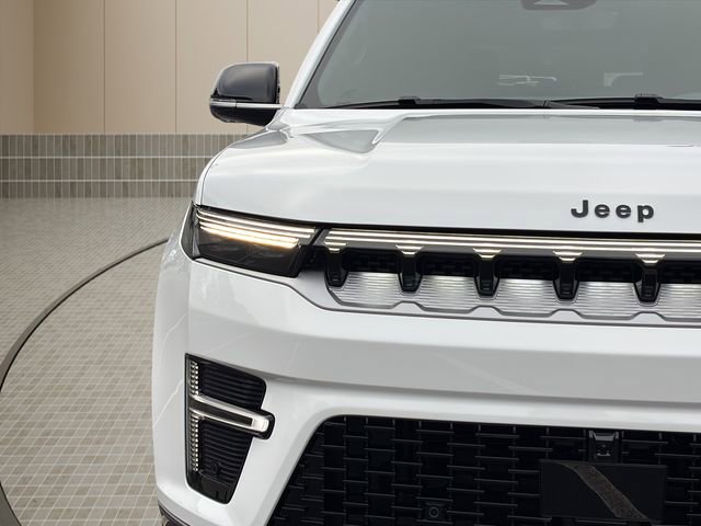 New 2026 Jeep Grand Wagoneer 2WD w/ Premium Group I image 10
