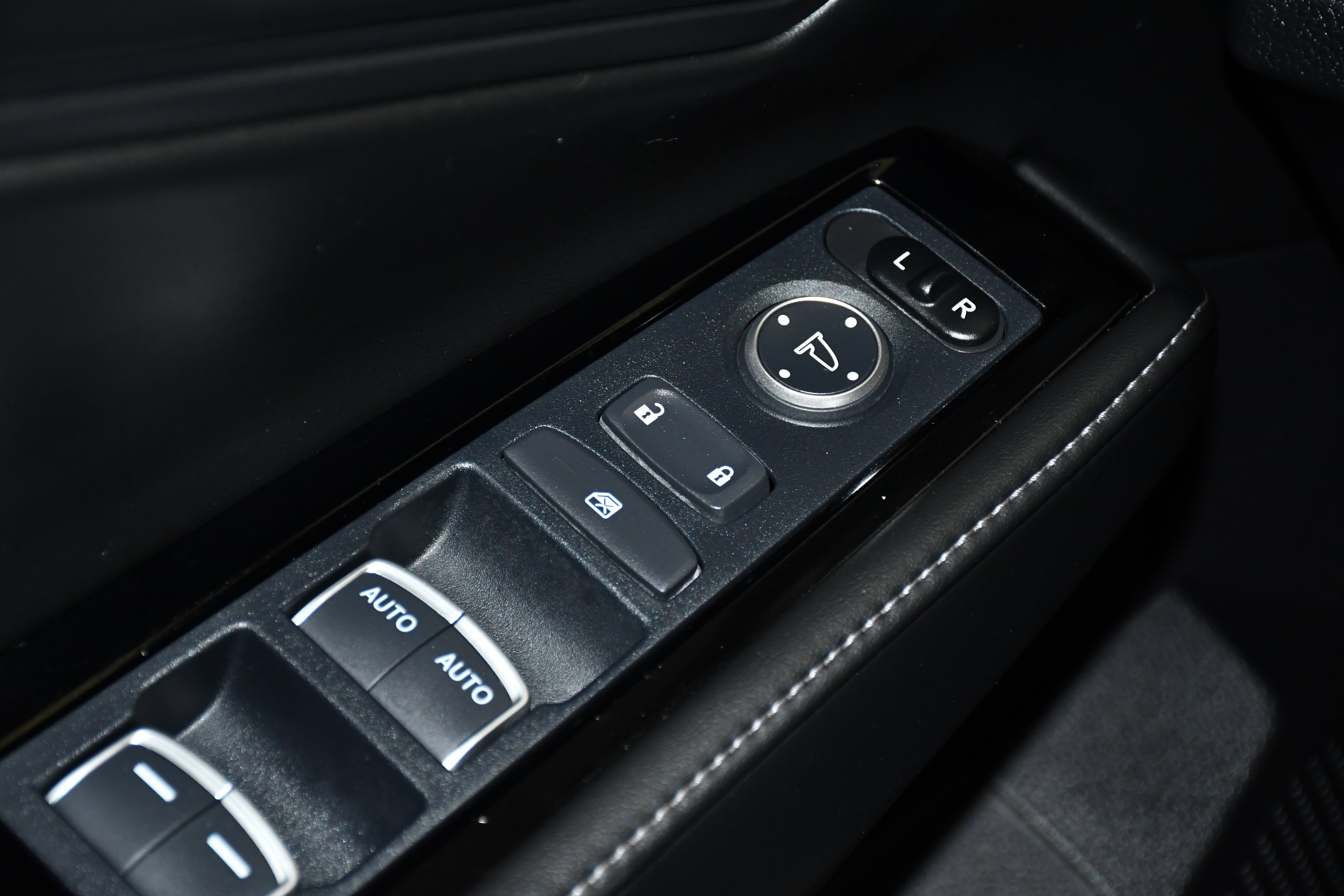 Certified 2024 Honda Accord Touring image 34