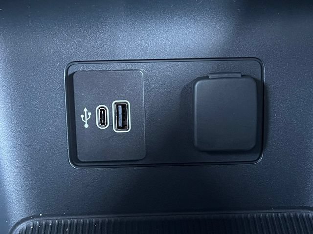 New 2026 Ford Explorer Tremor w/ Tremor Ultimate Package AWD/4WD image 32