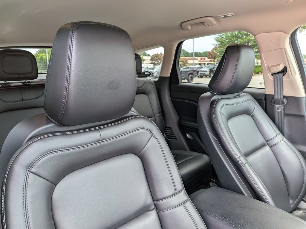Used 2023 Lincoln Corsair AWD w/ Towing Package image 20
