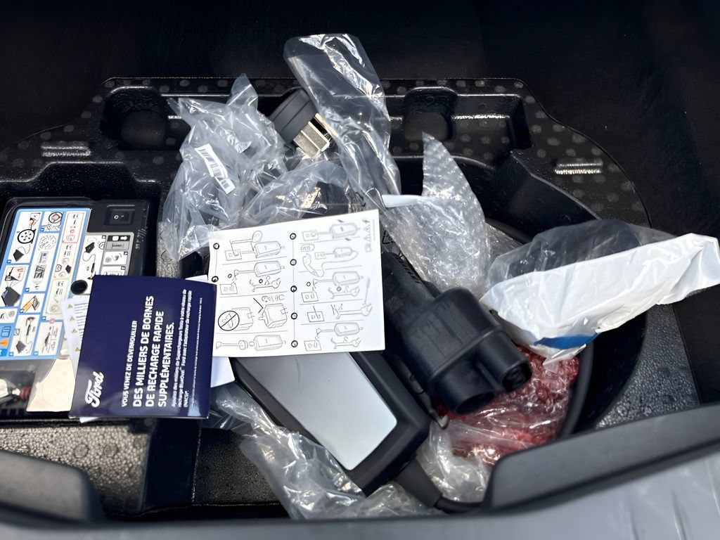 Used 2025 Ford Mustang Mach-E Premium AWD/4WD image 26
