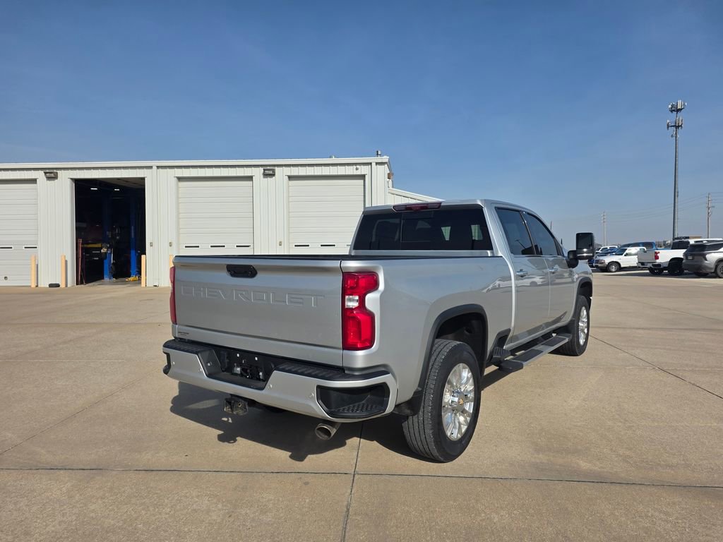Used 2022 Chevrolet Silverado 2500 High Country AWD/4WD image 3