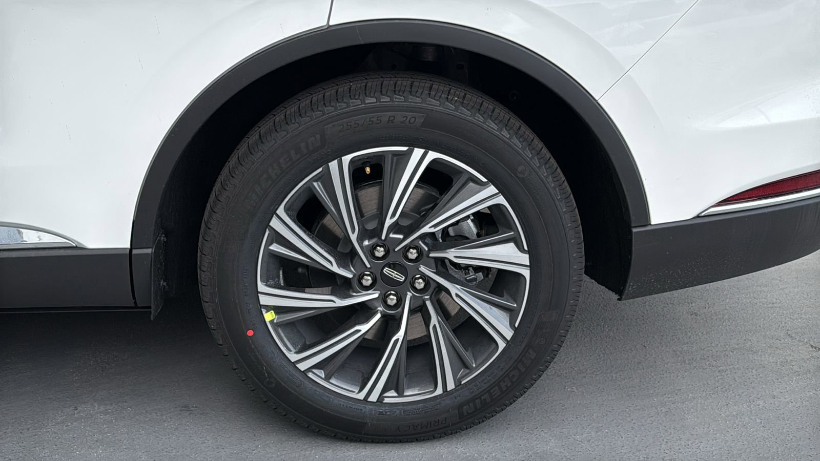 New 2026 Lincoln Aviator AWD image 4