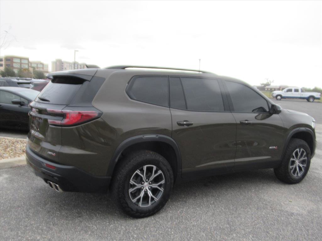 Used 2025 GMC Acadia AT4 AWD/4WD image 6