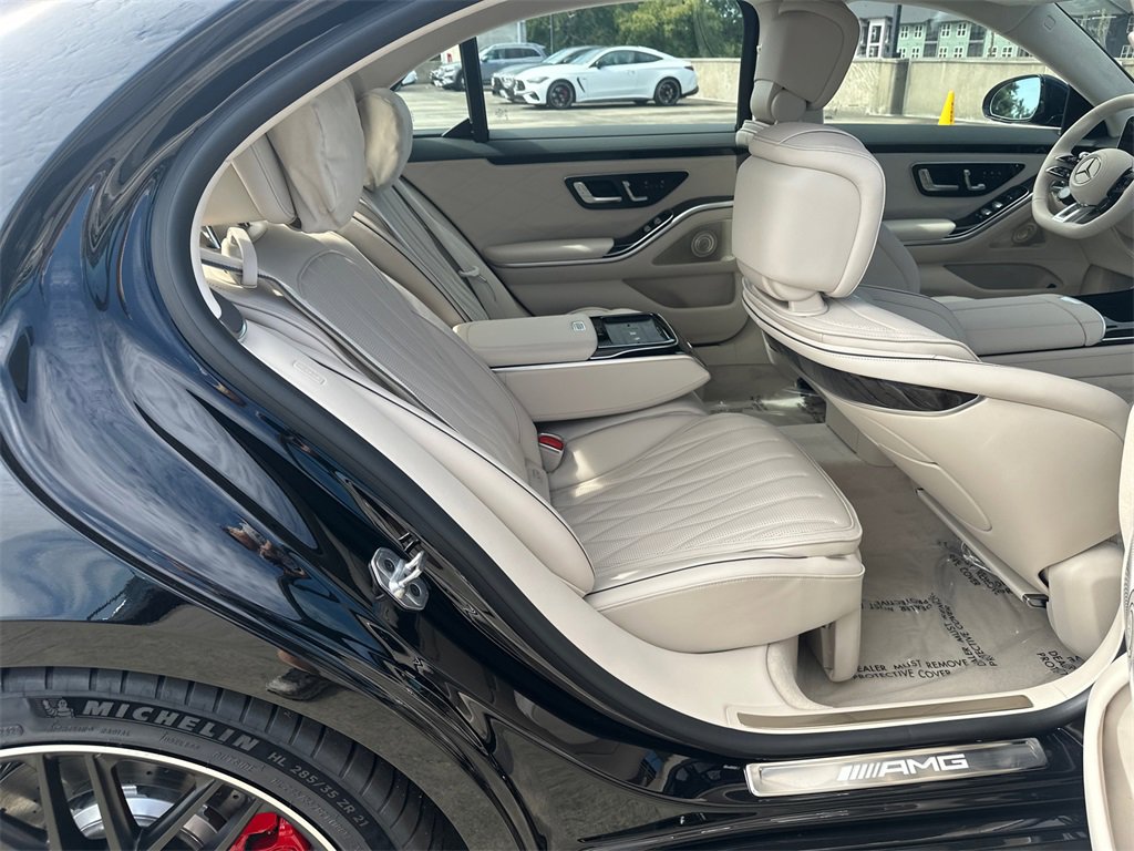 New 2026 Mercedes-Benz S 63 AMG S image 18