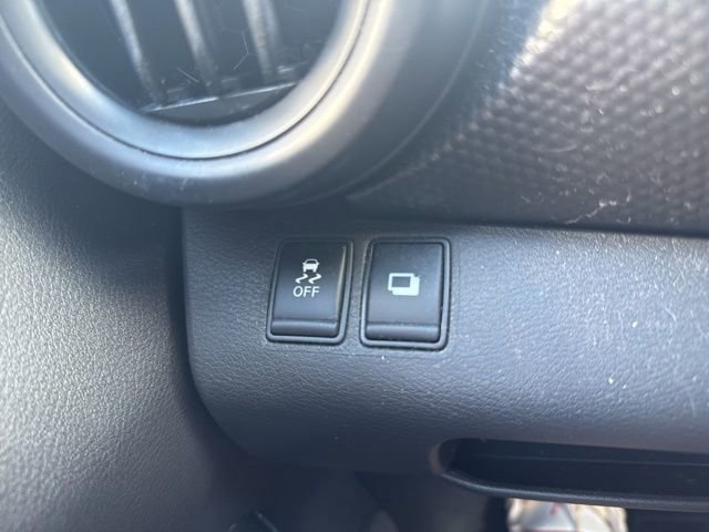 Certified 2019 Nissan Kicks S FWD image 11