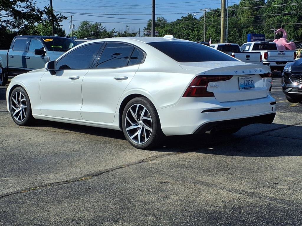 Used 2020 Volvo S60 T5 Momentum w/ Protection Package Premier image 5