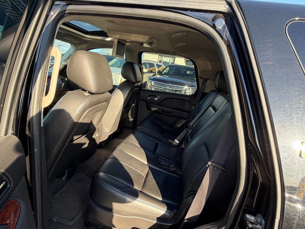 Used 2012 GMC Yukon 4WD Hybrid image 13