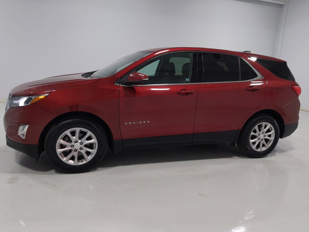 Used 2019 Chevrolet Equinox LT w/ Driver Convenience Package FWD image 2