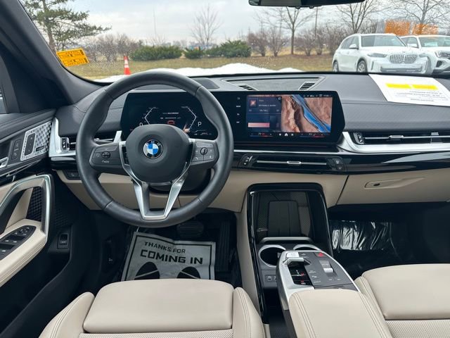 Certified 2025 BMW X2 xDrive28i image 14