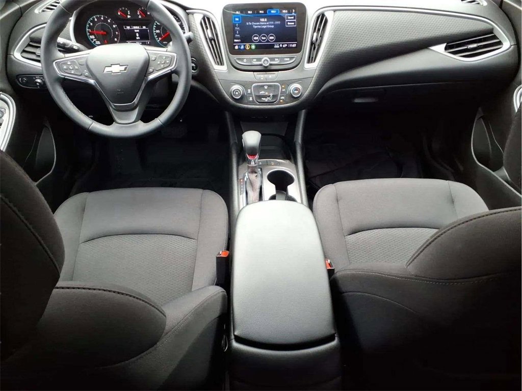 Used 2025 Chevrolet Malibu RS w/ LPO, Floor Liner Package image 10