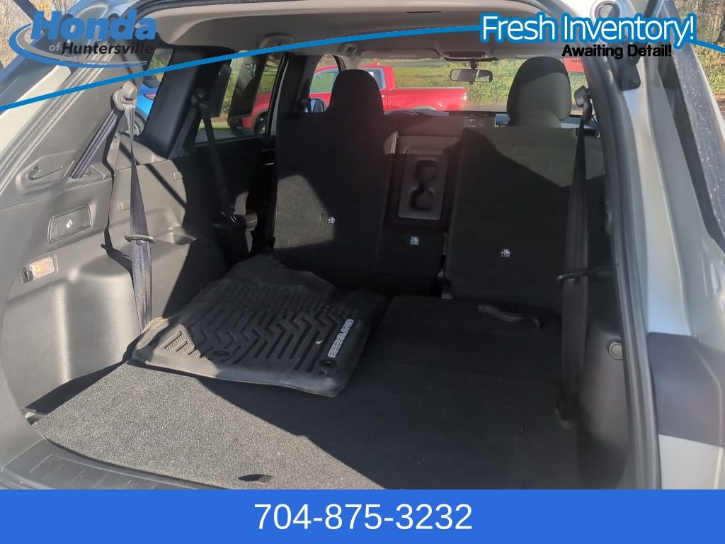 Used 2022 Mitsubishi Outlander ES image 11