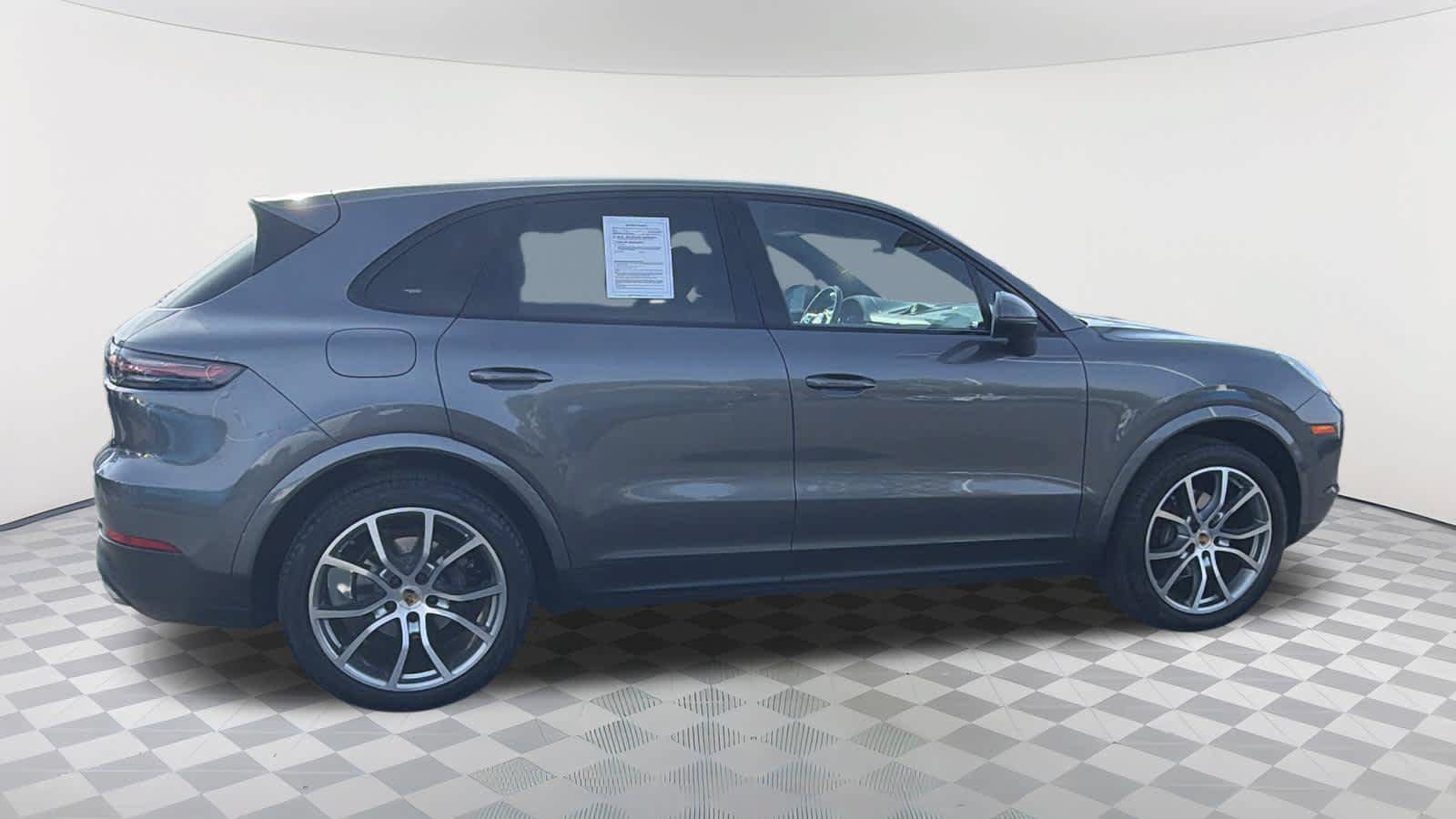 Used 2019 Porsche Cayenne AWD/4WD image 4