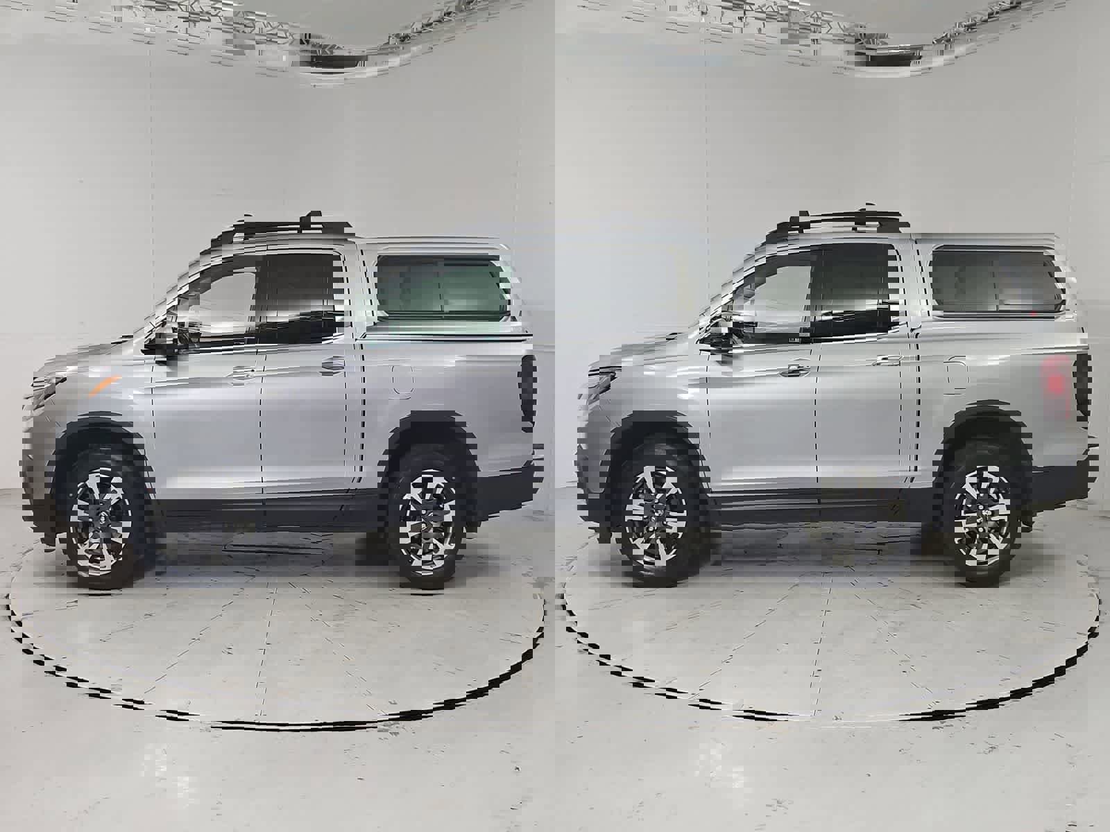 Used 2019 Honda Ridgeline RTL-E image 3