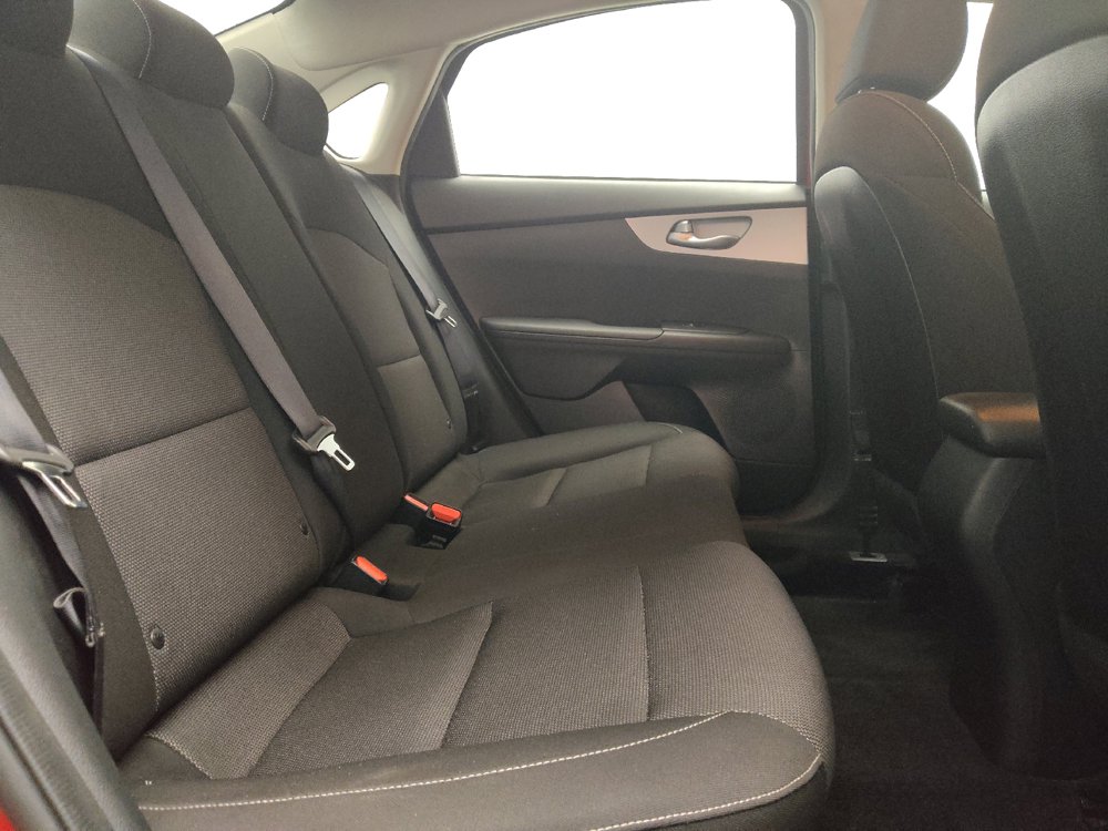 Used 2024 Kia Forte LXS w/ LXS Technology Package FWD image 19