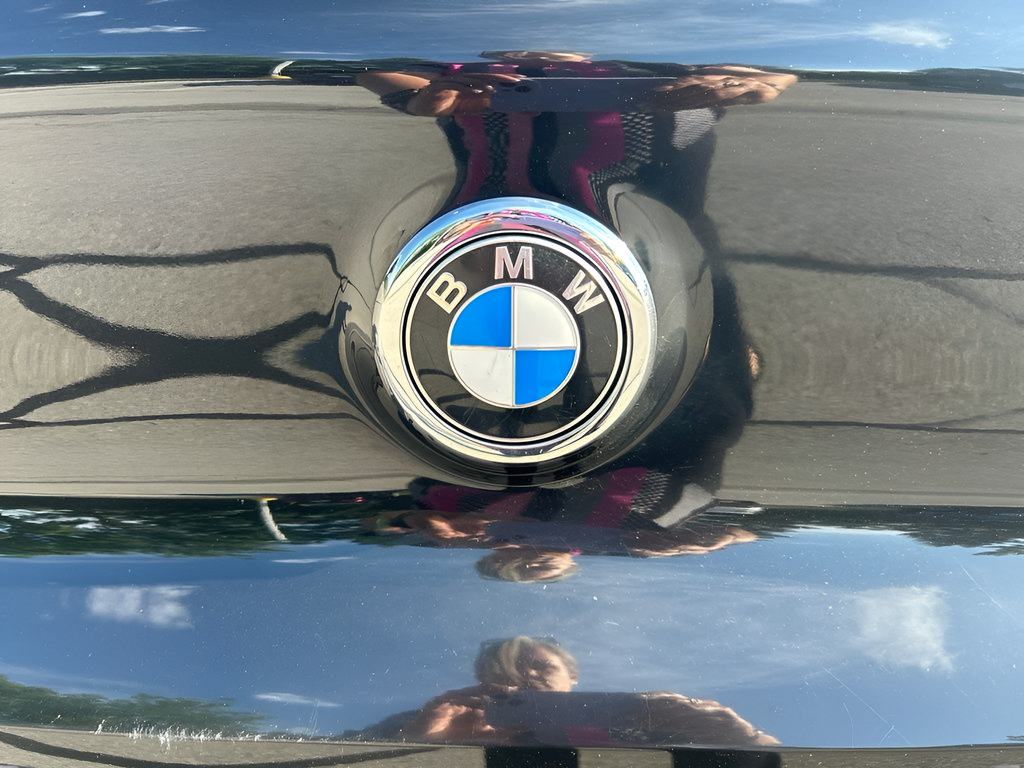 Used 2022 BMW X2 xDrive28i w/ Convenience Package AWD/4WD image 11
