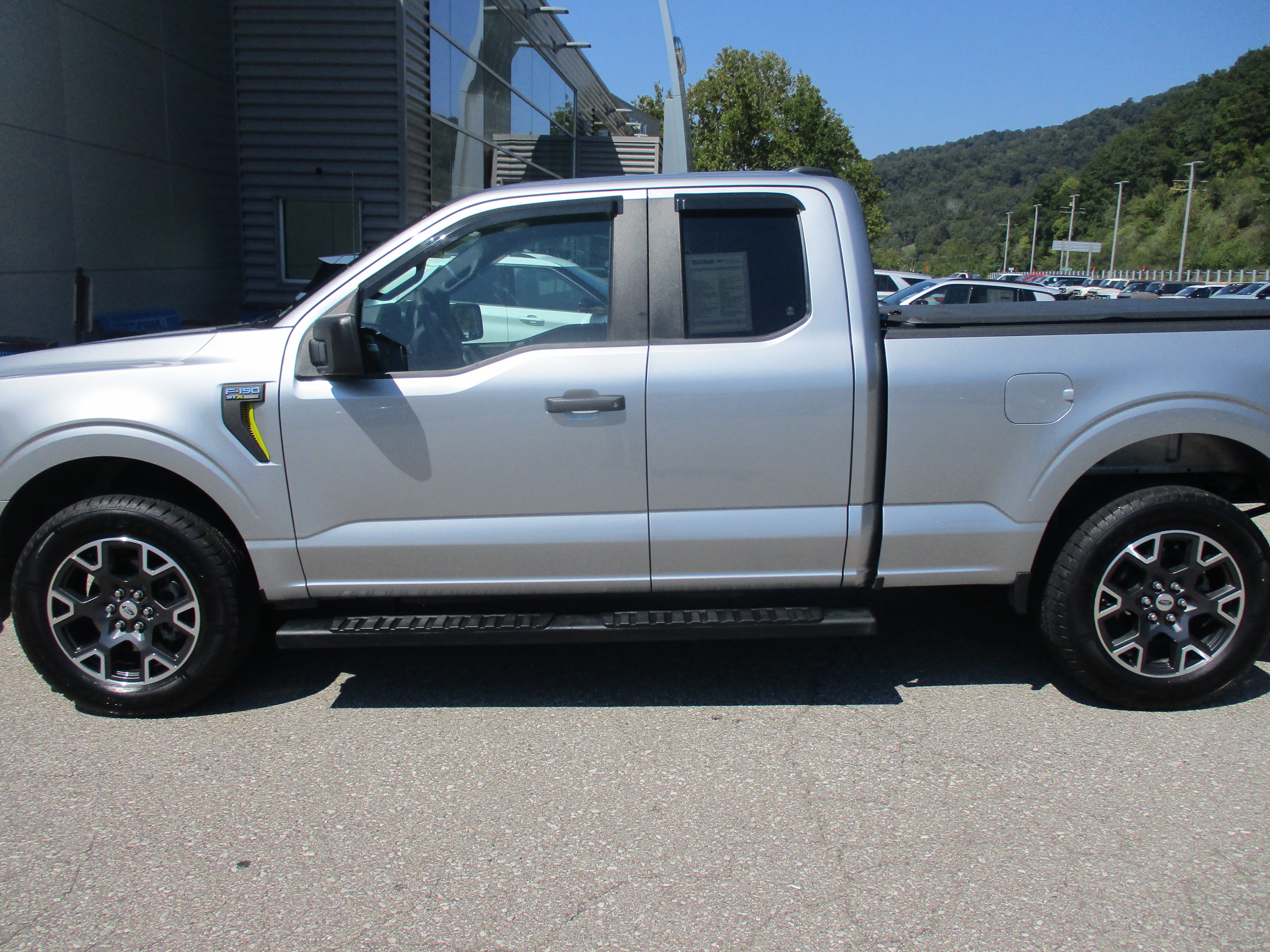 Used 2024 Ford F150 STX AWD/4WD image 7