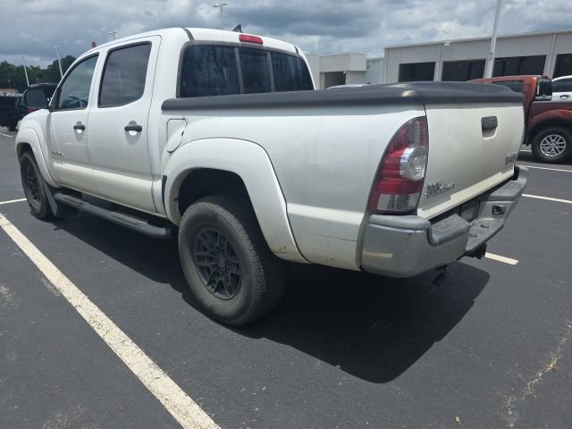 Used 2014 Toyota Tacoma PreRunner w/ SR5 Package RWD image 7