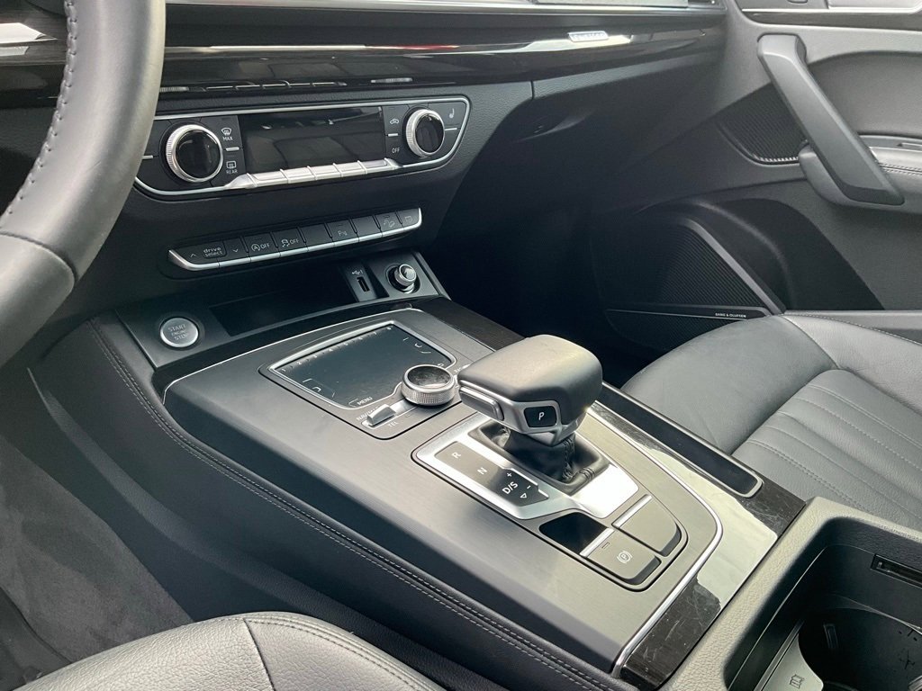 Used 2019 Audi Q5 2.0T Premium Plus w/ Premium Plus Package image 18