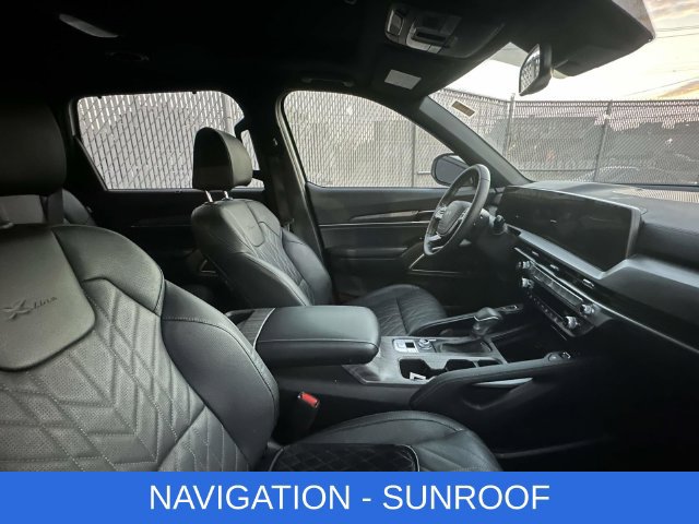 Used 2025 Kia Telluride EX X-Line AWD/4WD image 2
