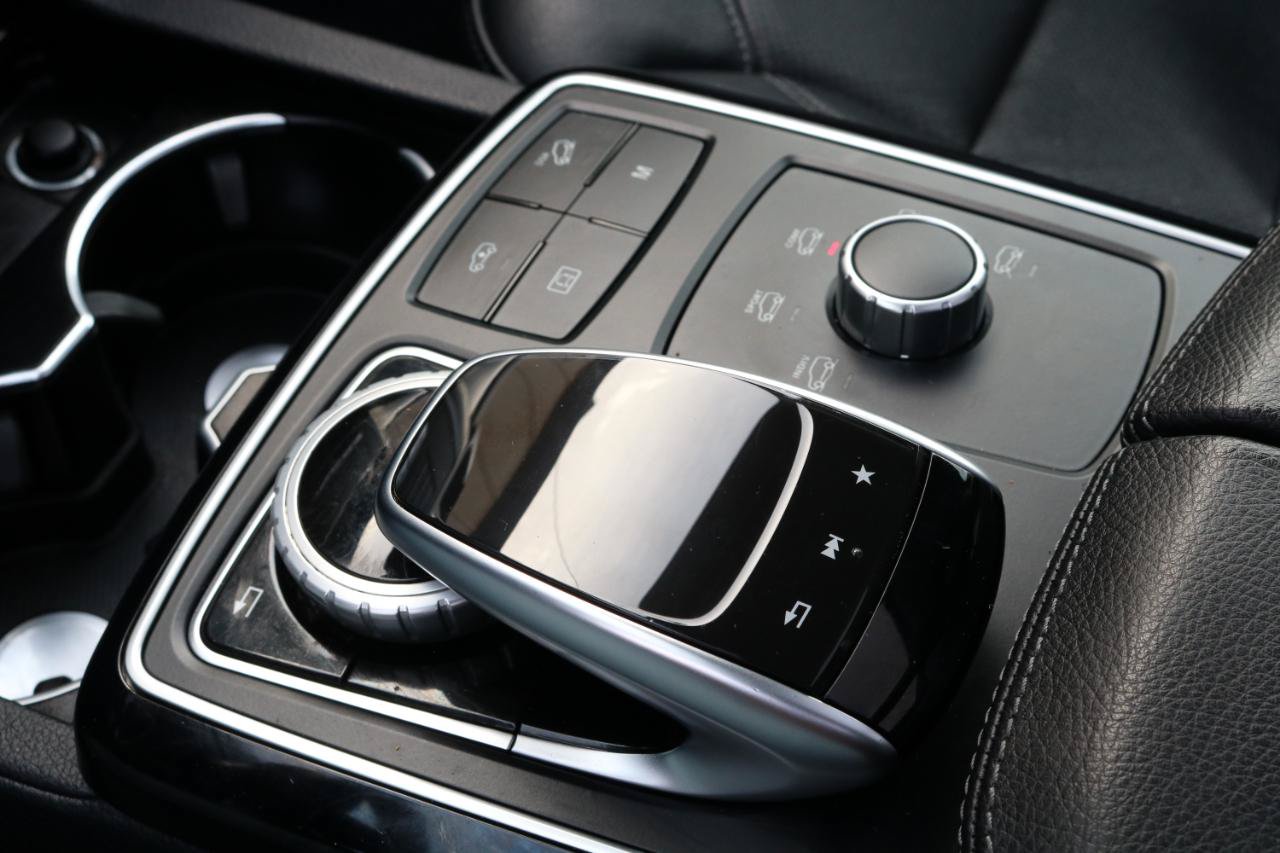 Used 2018 Mercedes-Benz GLS 550 4MATIC image 39