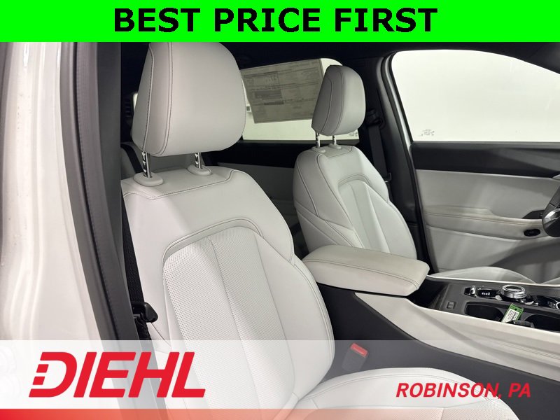 New 2026 Jeep Cherokee Limited image 14