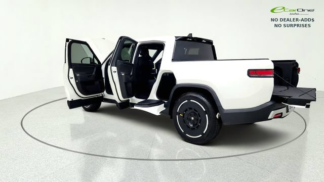 Used 2025 Rivian R1T Adventure AWD/4WD image 16