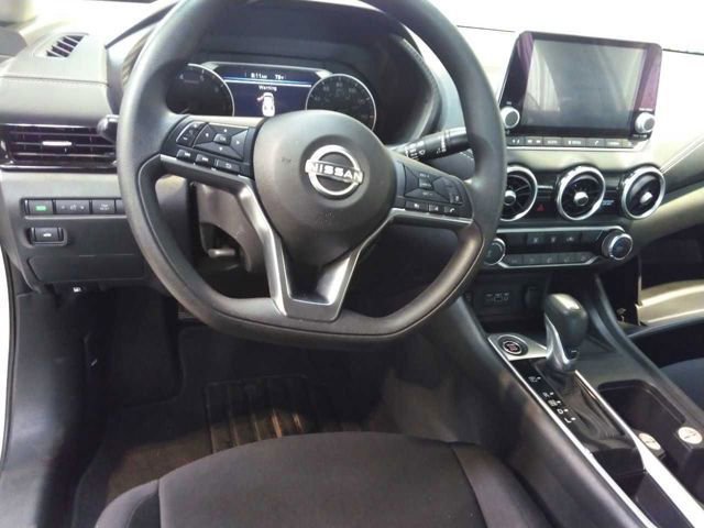Used 2024 Nissan Sentra SV FWD image 4