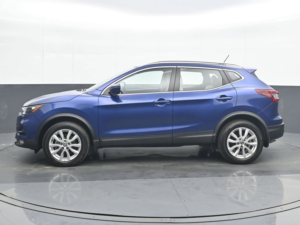 Used 2022 Nissan Rogue Sport SV w/ Technology Package image 3
